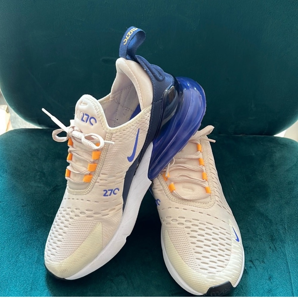 Nike Air Max 270 Light Cream Midnight Navy Men’s Size 10.5 /Women’s Size 12